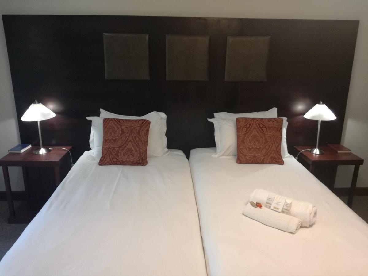 Belmont Guesthouse Блоемфонтейн Екстериор снимка